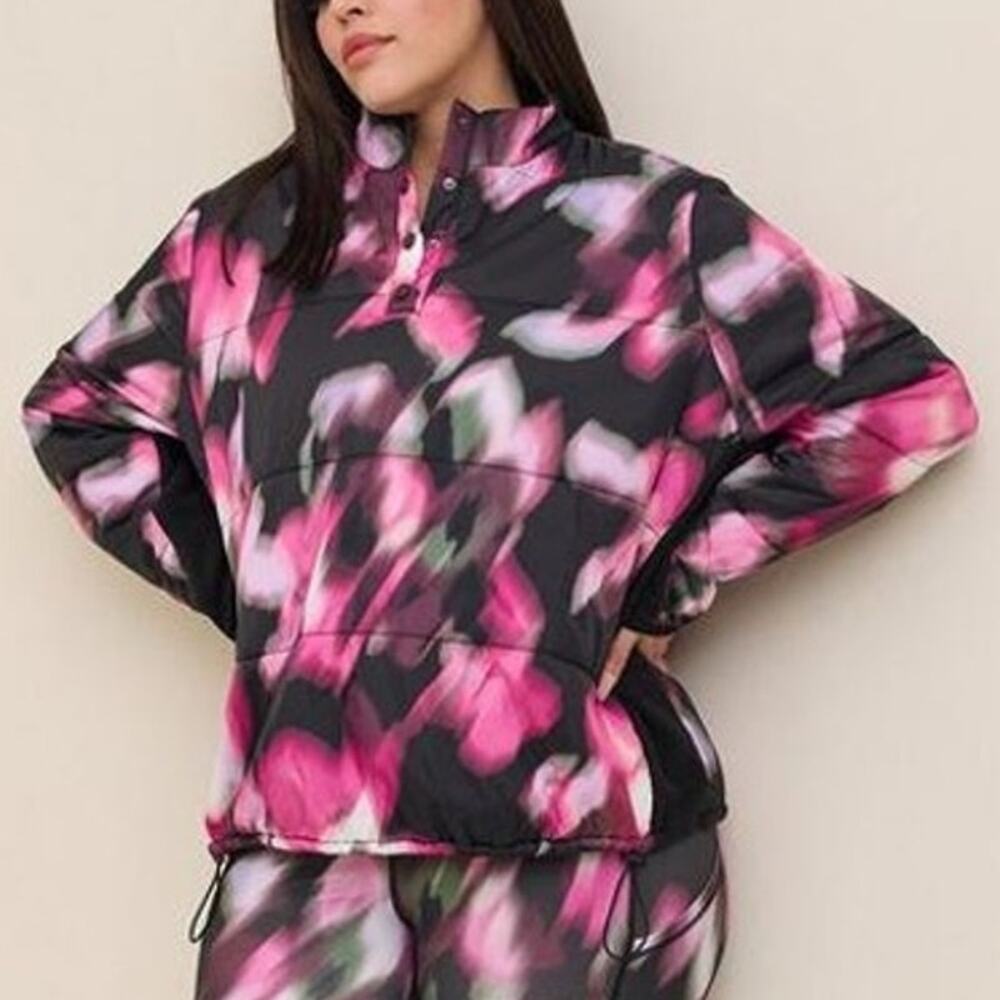 Happy Camper By Torrid Floral Pink Black Puffer Active Fleece Sweater Pullover